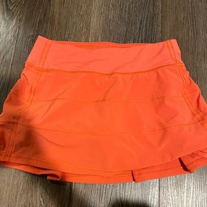 Lululemon run pace rival mid skirt